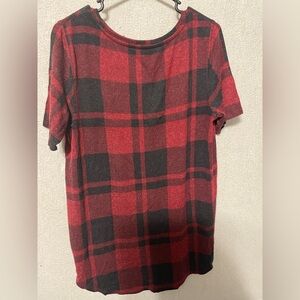 Maurice's 24/7 black and red plaid shirt XL